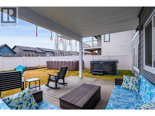 1553 Emerald Drive, Kamloops, BC - Outdoor With Deck Patio Veranda With Exterior