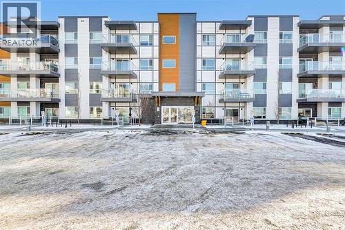 322, 360 Harvest Hills Way NE  Calgary, AB T3K 2S1