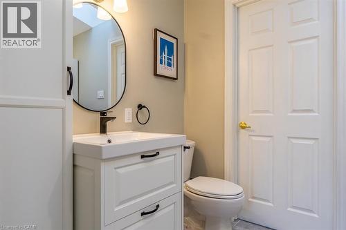 115 Prince George Avenue, Hamilton, ON - Indoor Photo Showing Bathroom