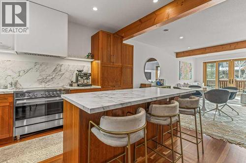 4, 511 6Th Avenue, Canmore, AB - Indoor Photo Showing Kitchen With Upgraded Kitchen