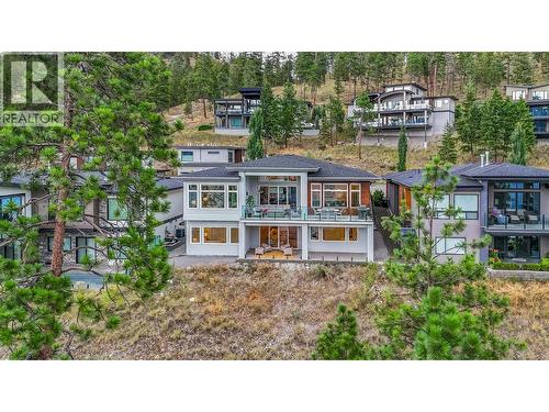 3452 Blue Grass Lane, Kelowna, BC - Outdoor