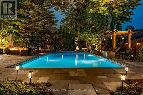 106 Appleby Place, Burlington, ON - Outdoor With In Ground Pool With Backyard