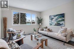 330 Smallwood CRESCENT  Saskatoon, SK S4L 4S5