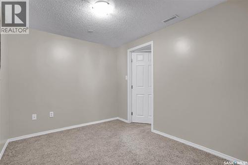 330 Smallwood Crescent, Saskatoon, SK - Indoor Photo Showing Other Room