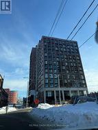 906 - 181 STERLING ROAD  Toronto, ON M6R 2B2