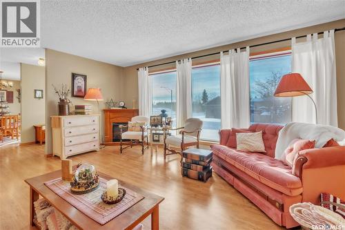 178 4Th Street E, Pierceland, SK - Indoor Photo Showing Living Room