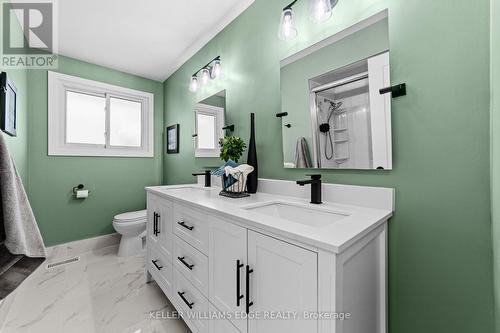 5 Pc Bath - 488 Wicklow Road, Burlington, ON - Indoor Photo Showing Bathroom