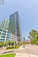 1201 - 225 WEBB DRIVE  Mississauga, ON L5B 4P2