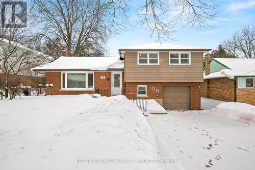 19 PERKELL PLACE  Kitchener, ON N2B 1J3