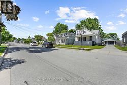 433 LYDIA STREET  Sarnia, ON N7T 6P5