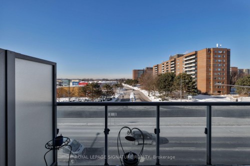 332-9471 Yonge Street, Richmond Hill, ON - Outdoor With View