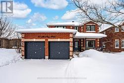 27 MCAVOY DRIVE  Barrie, ON L4N 0P8