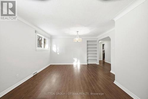 1654 Abbey Road, Ottawa, ON - Indoor Photo Showing Other Room