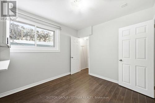 1654 Abbey Road, Ottawa, ON - Indoor Photo Showing Other Room