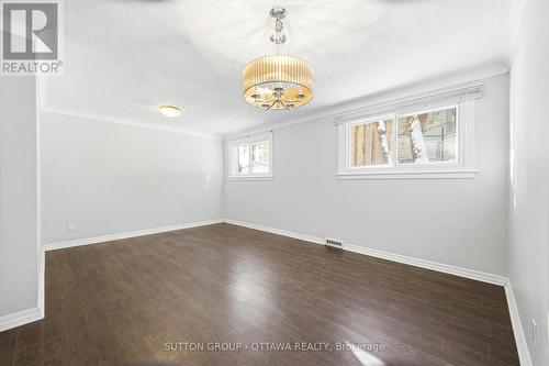 1654 Abbey Road, Ottawa, ON - Indoor Photo Showing Other Room