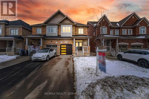 26 DEER RIDGE TRAIL  Caledon, ON L7C 3Z6