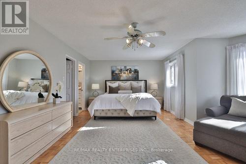 4576 Tribal Court, Mississauga, ON - Indoor Photo Showing Bedroom