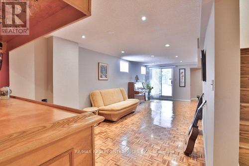 4576 Tribal Court, Mississauga, ON - Indoor
