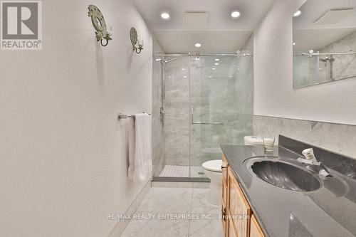 4576 Tribal Court, Mississauga, ON - Indoor Photo Showing Bathroom