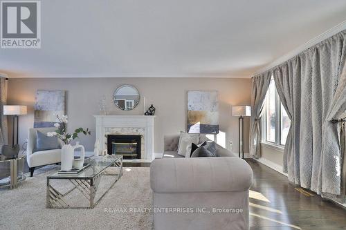 208 Mineola Road W, Mississauga, ON - Indoor Photo Showing Living Room With Fireplace