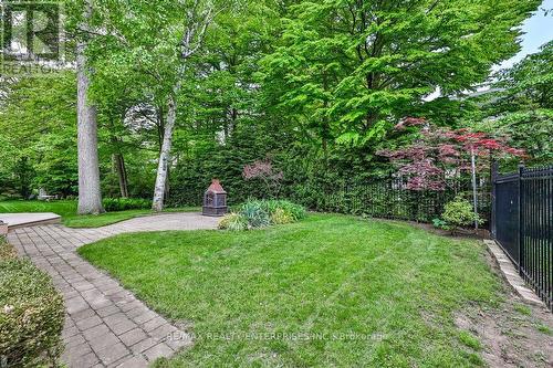 208 Mineola Road W, Mississauga, ON - Outdoor
