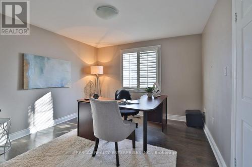 208 Mineola Road W, Mississauga, ON - Indoor