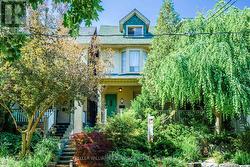 76 SPARKHALL AVENUE  Toronto, ON M4K 1G6