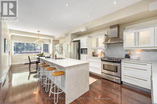 29B Beechwood Drive, Toronto, ON - Indoor Photo Showing Kitchen With Upgraded Kitchen