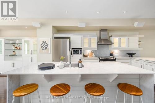 29B Beechwood Drive, Toronto, ON - Indoor Photo Showing Kitchen With Upgraded Kitchen