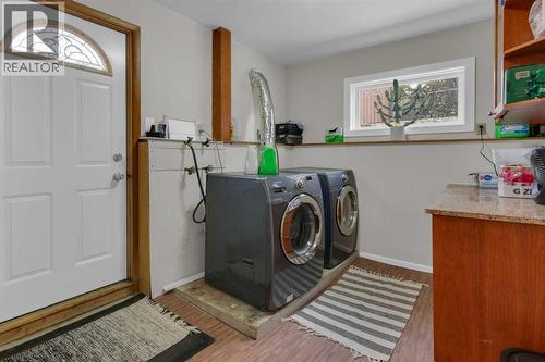 184 Cornwallis Drive Nw, Calgary, AB - Indoor Photo Showing Laundry Room
