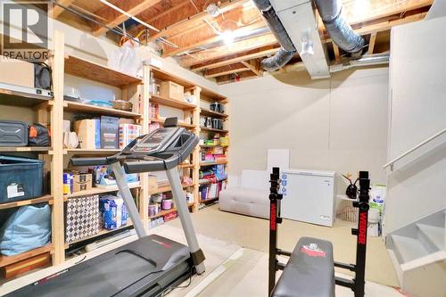 1511 Wentworth Villas Sw, Calgary, AB - Indoor