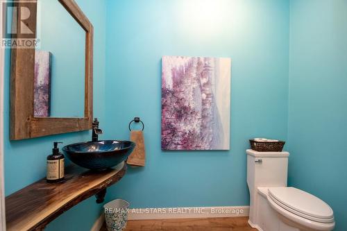 1665 Dranoel Road, Cavan Monaghan (Cavan Twp), ON - Indoor Photo Showing Bathroom