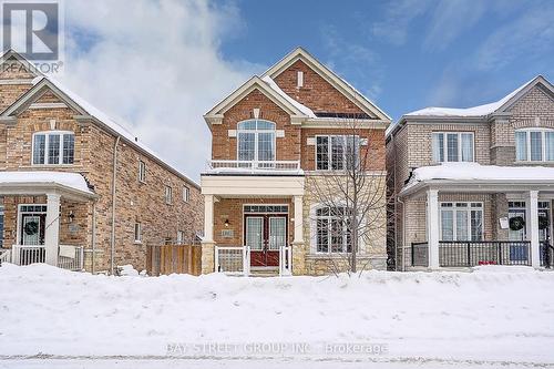 86 AUTUMN GLOW DRIVE  Markham, ON L6B 0P6