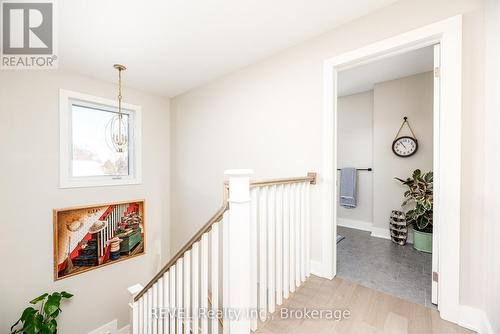 The second floor hallway. - 1 Princeton Common Street, St. Catharines (Lakeport), ON 