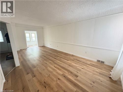 281 Wentworth Street N, Hamilton, ON - Indoor Photo Showing Other Room