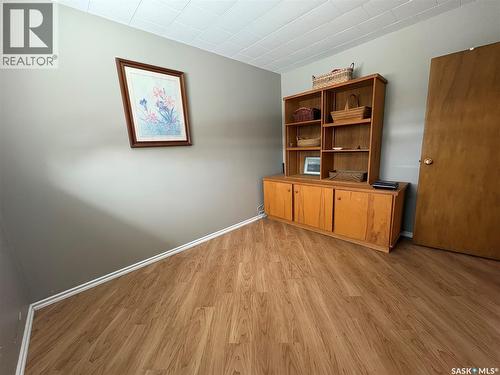 207 3Rd Street Ne, Ituna, SK - Indoor Photo Showing Other Room