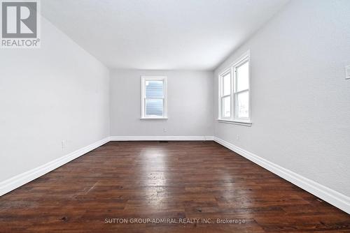 145 Ninth Avenue, Kitchener, ON - Indoor Photo Showing Other Room