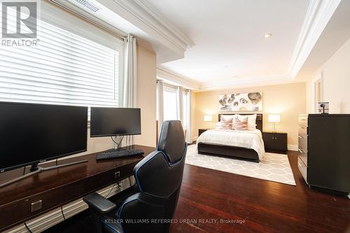 290 Russell Hill Road, Toronto, ON - Indoor