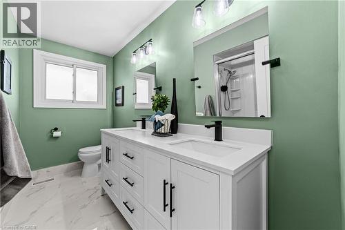 488 Wicklow Road, Burlington, ON - Indoor Photo Showing Bathroom