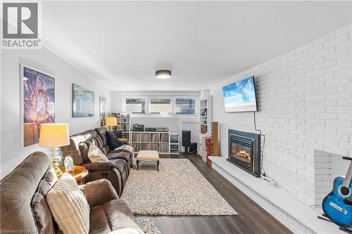 488 Wicklow Road, Burlington, ON - Indoor Photo Showing Living Room With Fireplace