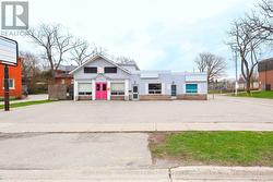 123 WATERLOO STREET S Stratford, ON N5A 4B3