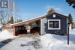 11 HOMEWOOD AVENUE  Kawartha Lakes (Lindsay), ON K9V 0H5