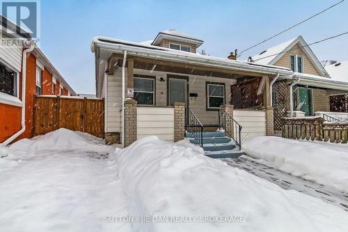 30 HYLA STREET  London East (East M), ON N5Z 2K9