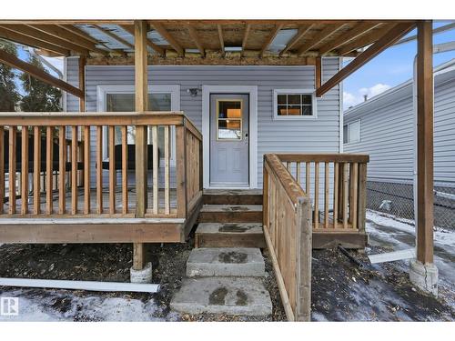 10656 93 St Nw, Edmonton, AB - Outdoor