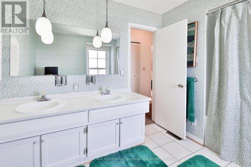 1460 Watersedge Road, Mississauga, ON - Indoor Photo Showing Bathroom