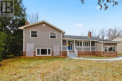 68 Fletcher Drive  Fall River, NS B2T 1J2