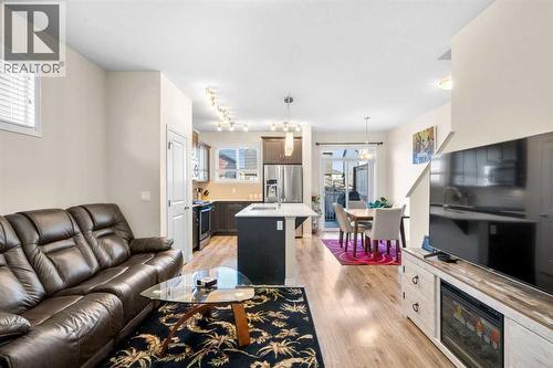 50 Legacy Glen Common Se, Calgary, AB - Indoor Photo Showing Living Room