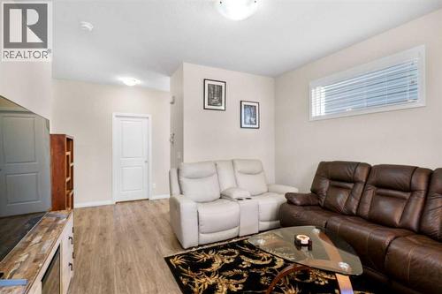 50 Legacy Glen Common Se, Calgary, AB - Indoor