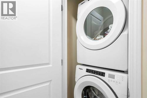 50 Legacy Glen Common Se, Calgary, AB - Indoor Photo Showing Laundry Room