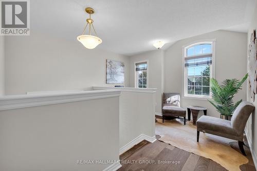 229 Meadowbreeze Drive, Ottawa, ON - Indoor Photo Showing Other Room